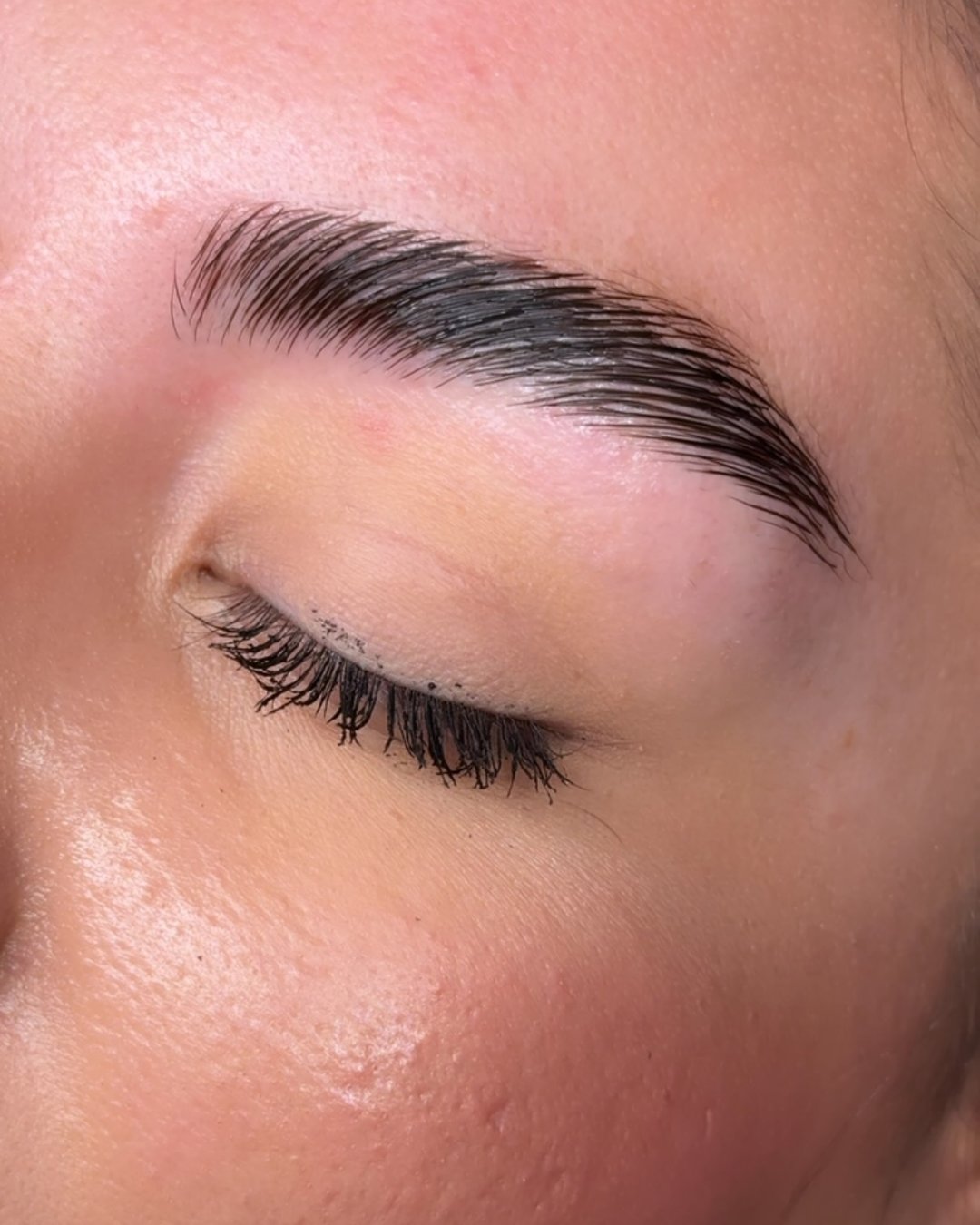 Brow result by Thee Best Brows in Miami, close-up 6 of 9